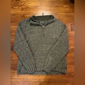 Woolrich Woman’s Heathered Green Zip-Up Sweater